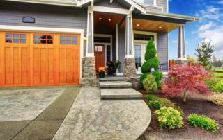 Landscaping Tips to Sell Your Home