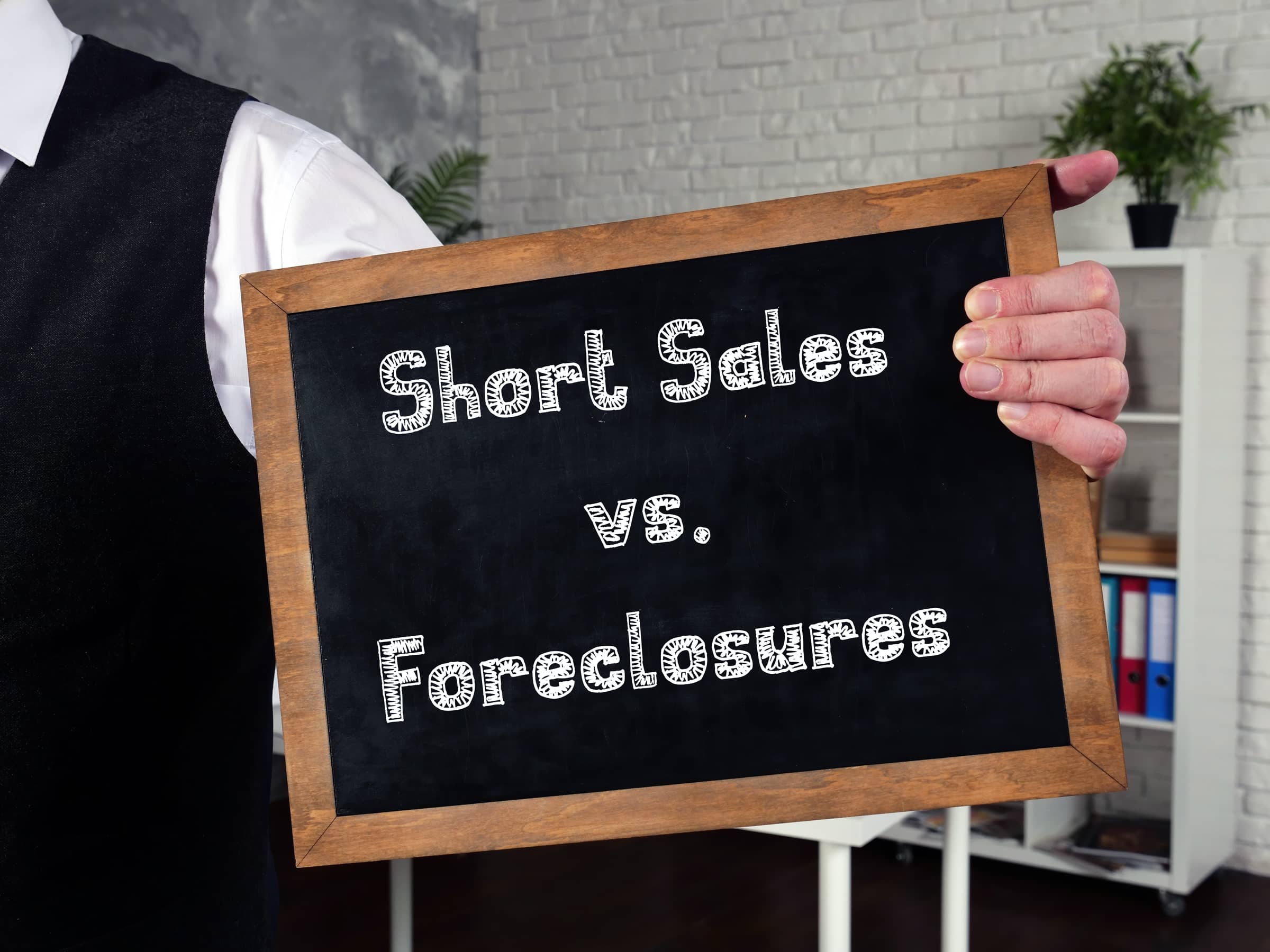 Why Short Sales are Better than Being Foreclosed On