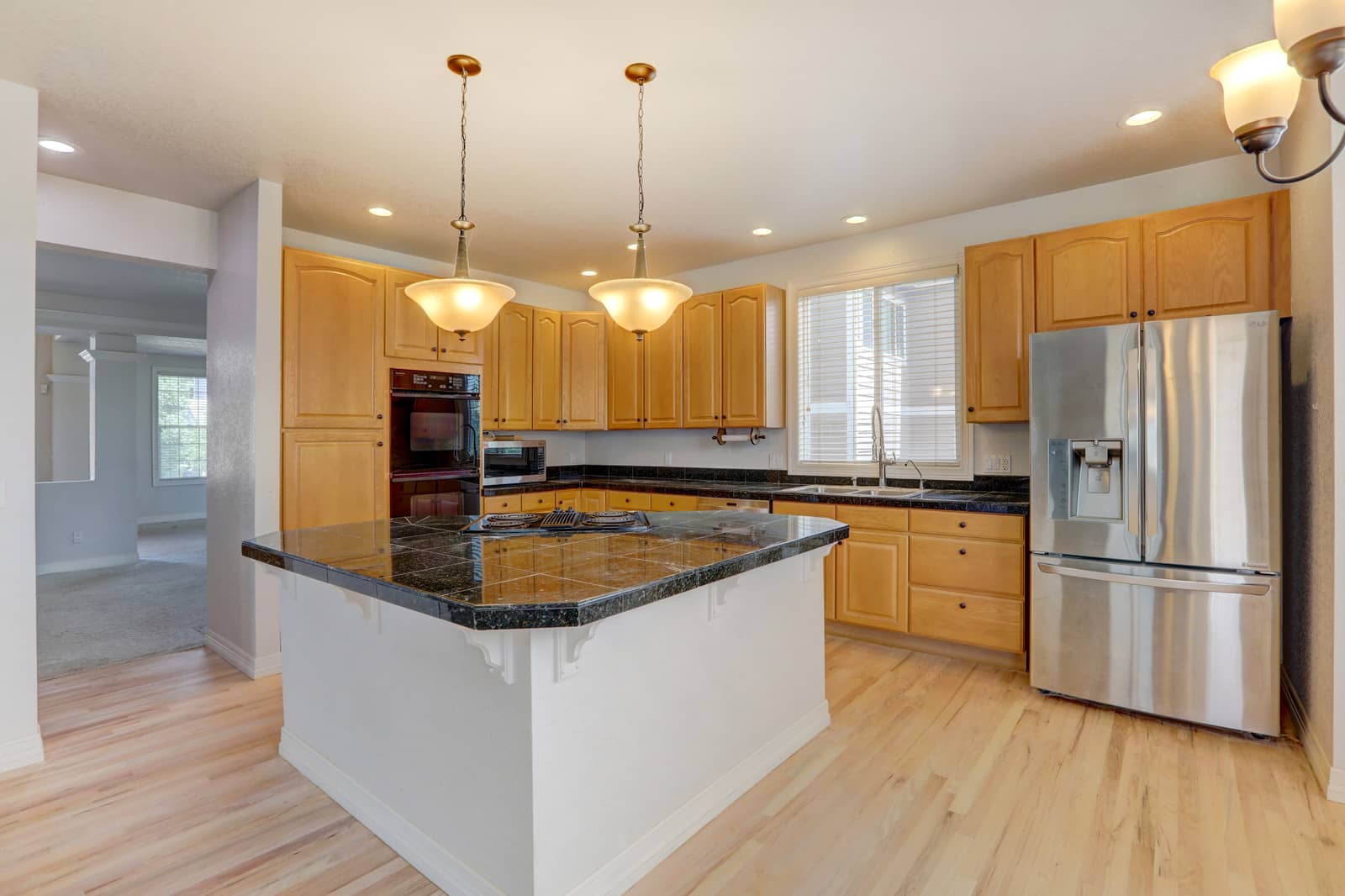 20272-east-lake-avenue-centennial-before