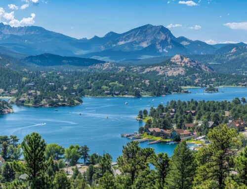 5 best lake towns in Colorado to buy property